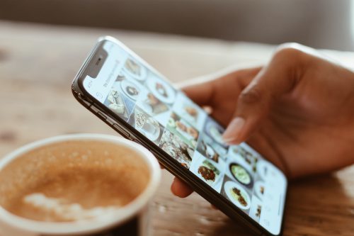 Jak pobrać zdjęcie z Instagrama: kompletne poradnik